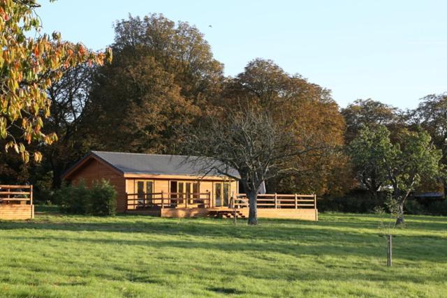 The Orchard Bramble Lodge Hadleigh  エクステリア 写真