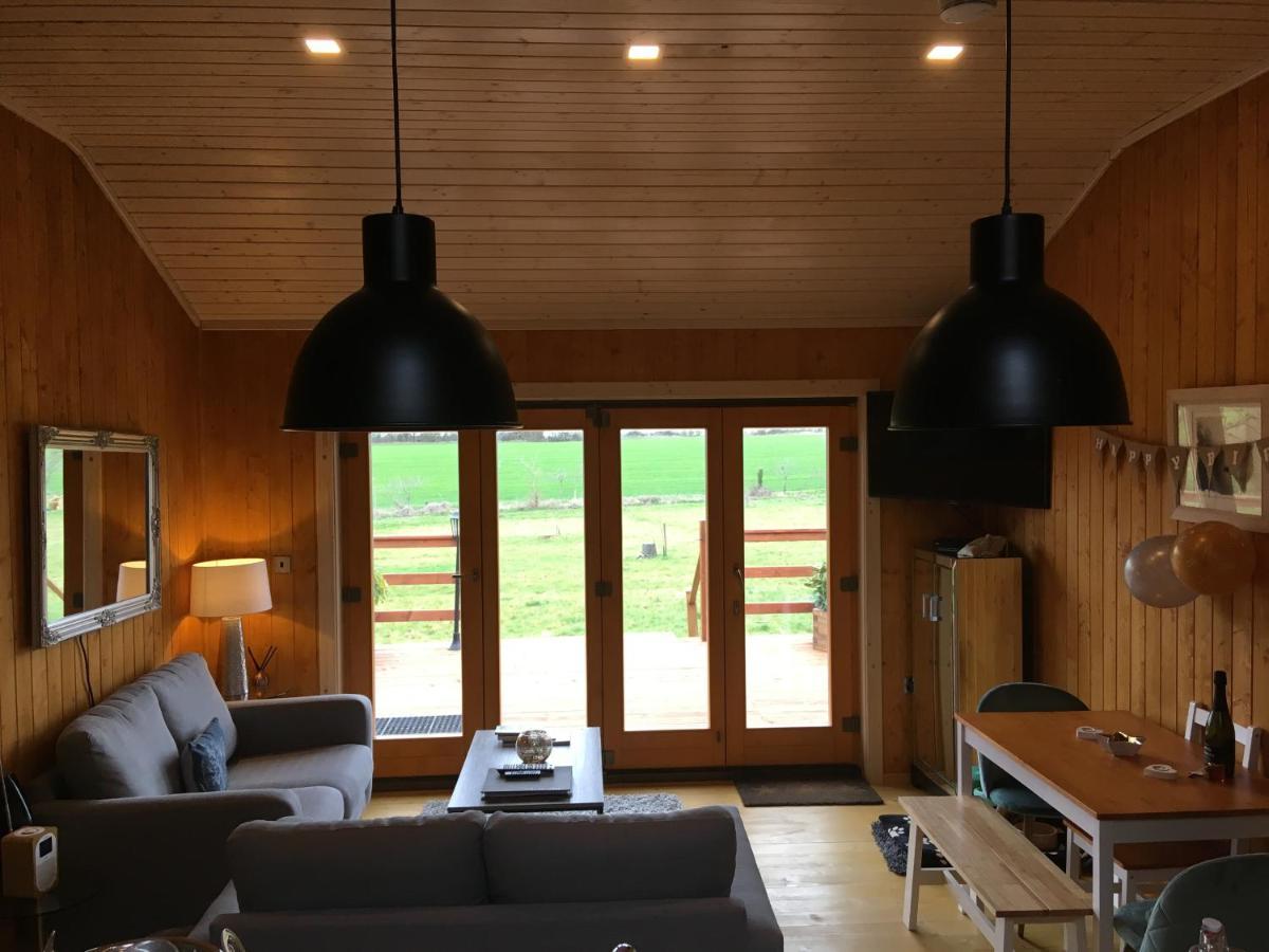 The Orchard Bramble Lodge Hadleigh  エクステリア 写真